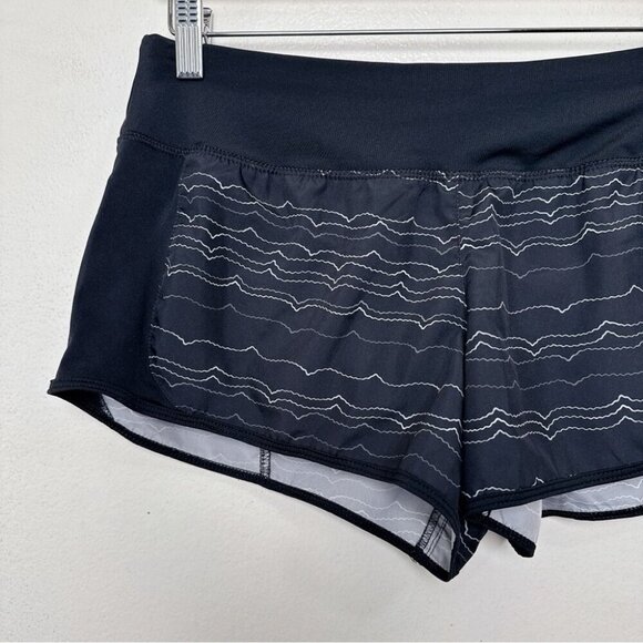 Nike Womens Medium Dri Fit Active Trainer Short In Black Color - Picture 3 of 11